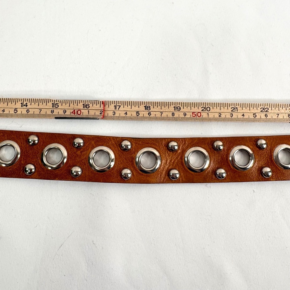 Neiman Marcus Streets Ahead Belt Brown Leather Studded Grommet Size M - Picture 7 of 8